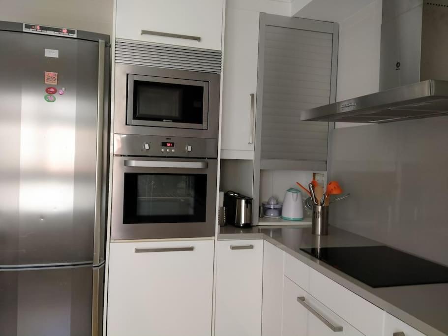 Apartamento Lekeitio, Garaje Y Wifi Luaran gambar